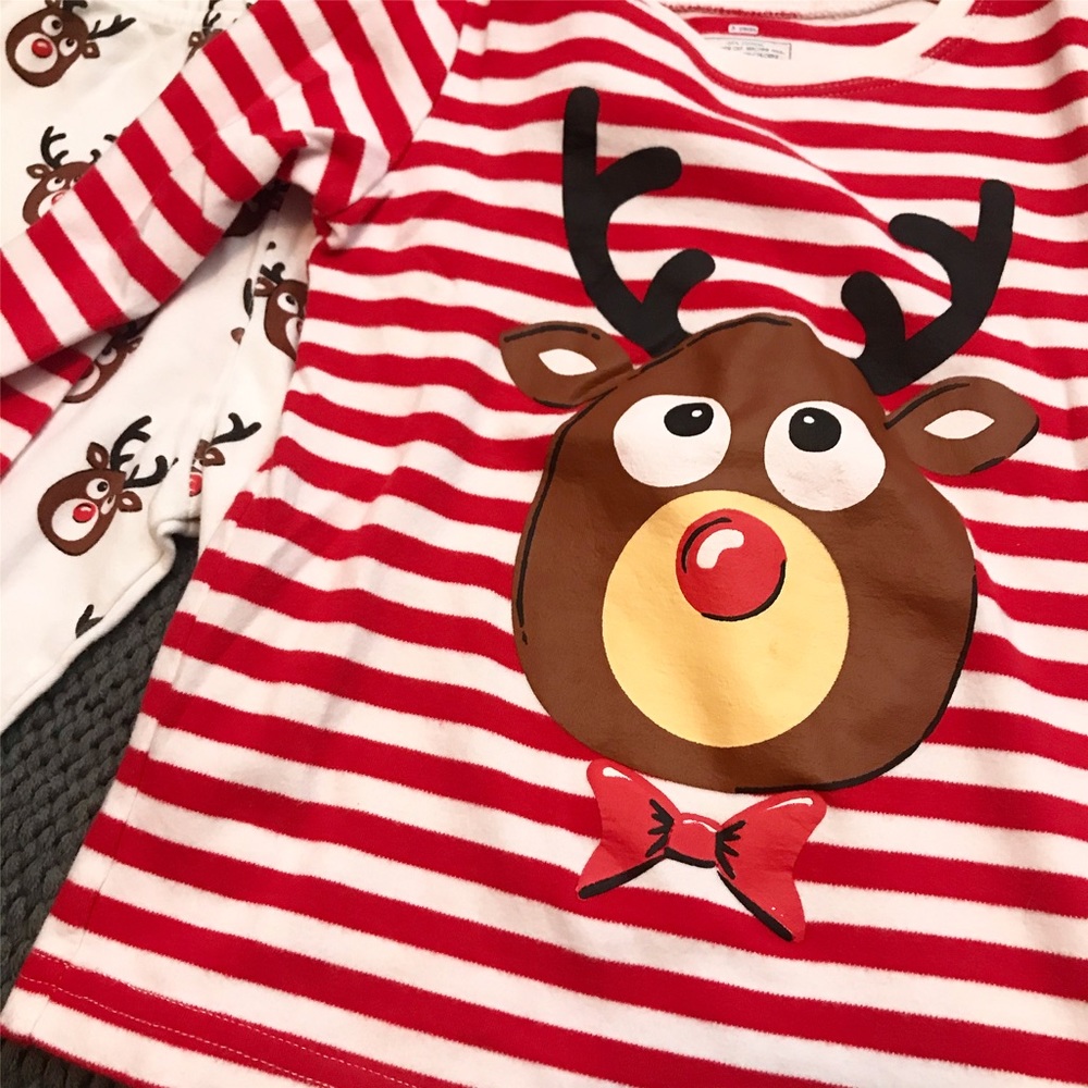 Rudolph the Reindeer Red & White Stripe Pajama Set - Picture 3 of 5